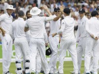 Second Test: Indian batsmen struggle against England bowling