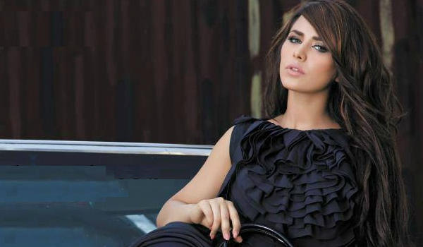 Famous Model Ayyan Ali Arrested for Money Laundering