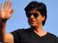 Shah Rukh Khan Gets Injured during Shooting for his Movie