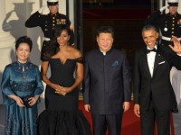 US President Barack Obama and first lady Michelle Obama with Chinese President Xi Jinping and first lady Peng Liyuan before the State Dinner at the White House: Reuters