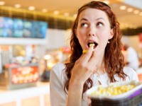 Harm of Snacking for Your Health and Losing Weight