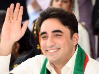 Bilawal Bhutto Zardari entourage stoned in Lyari